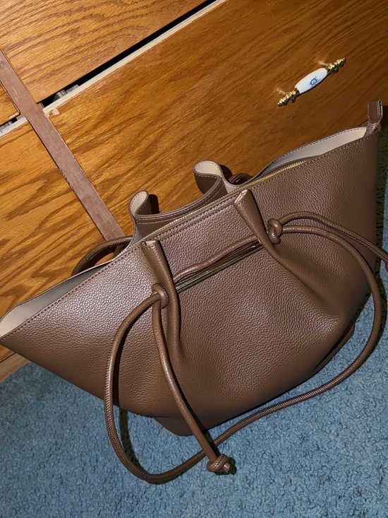 Handbags - Brown Leather Tote Handbag - Brand Unspecified